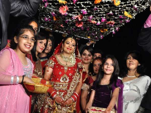 మీ పార్ట్ నర్ తో కమ్యూనికేట్ చేయండి..