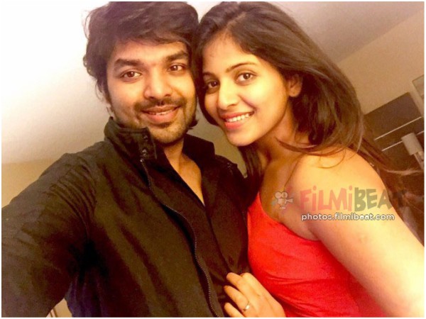 తడబడుతూనే ప్రేమ విషయం..