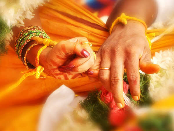 సింహ, ధనస్సు రాశులు..