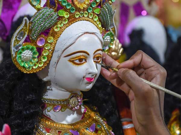 సరస్వతీ మాత పూజ..