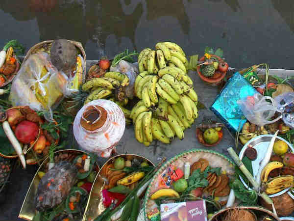 అల్లుళ్లకు.. ఆడపడుచులకు..