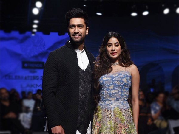 ఫ్యాషన్ కోలాహలం..