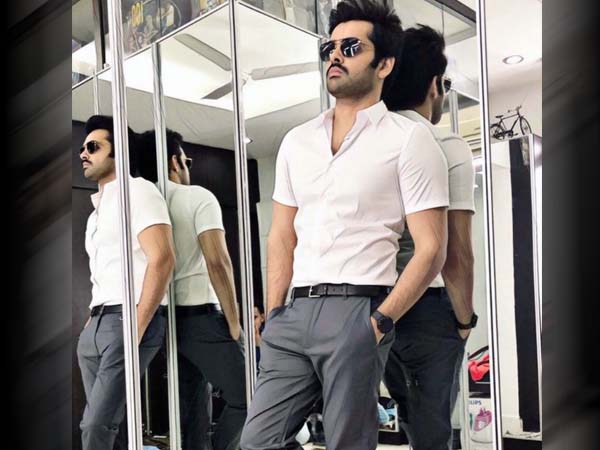 చదువుకునే రోజుల్లోనే..