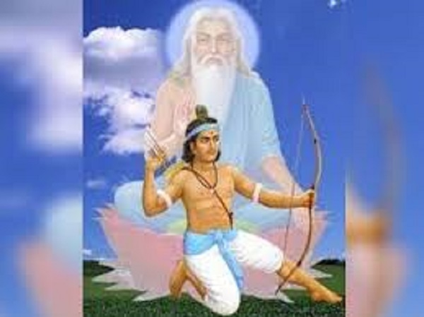 వ్యాసుడు స్నానానికి వస్తున్నాడని..