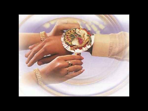 రోక్సానా రాఖీ...