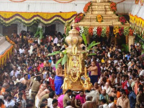 గురు పౌర్ణమి రోజు..