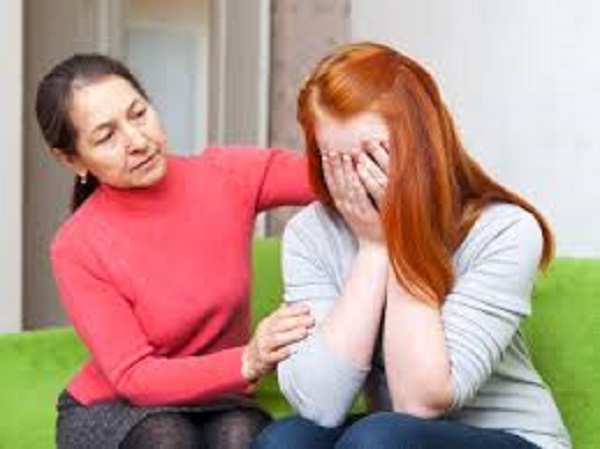 ఫొటోలు డిలీట్ చేయించా..