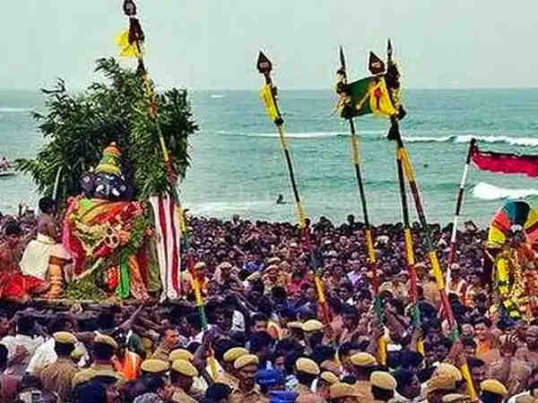 సూర సంహారం ఎలా జరుపుకుంటారు.