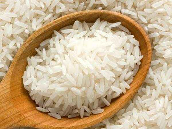 9. తెల్ల బియ్యం అన్నం