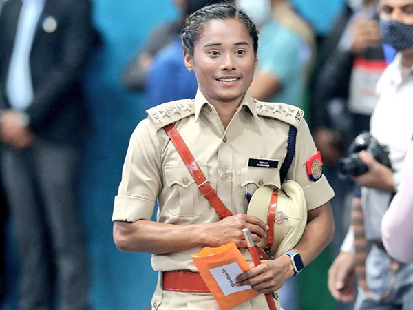 ఎన్నో అవార్డులు..