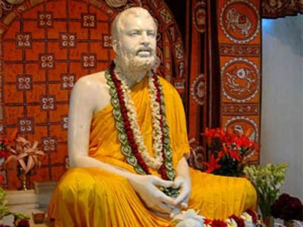 స్వామి వివేకానంద ఆకర్షణ..