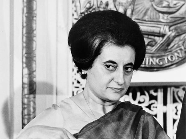 ఇందిరా గాంధీ..