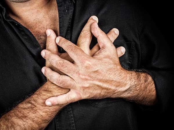 అసాధారణ రోగ లక్షణాలు