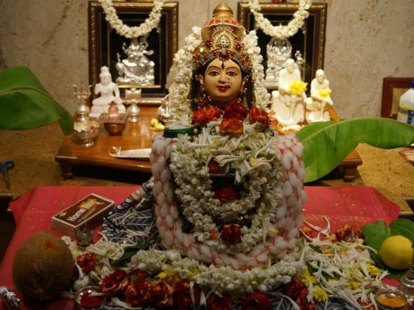 కలశంలో వేయడానికి ఇతర పదార్థాలు