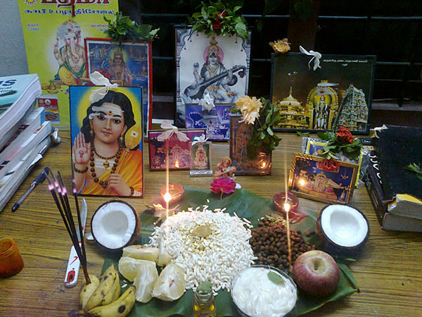 తులసి ఆకులతో..