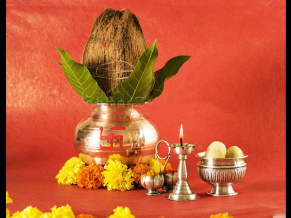 ఘటస్థాపన లేదా కలశ స్థాపన: