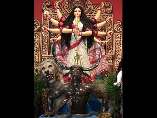 నవరాత్రి మూడవ రోజు చంద్రఘంటా దేవి కథ