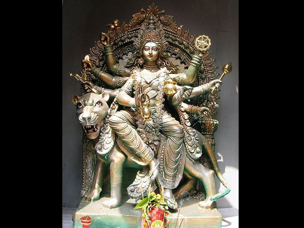 నవరాత్రి నాల్గవ రోజు కూష్మాండ దేవి ధ్యానం