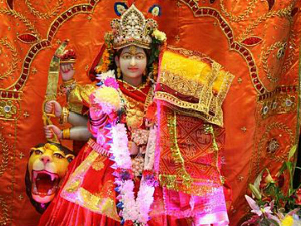మహా గౌరీ నవదుర్గల అలంకారాల్లో ఎనిమదవ అవతారం