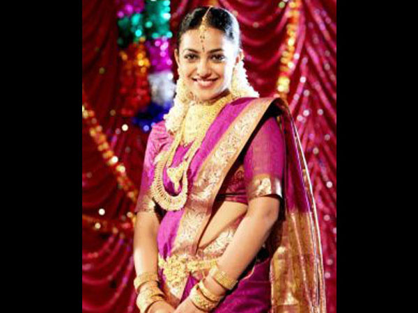 పట్టుచీరలో..