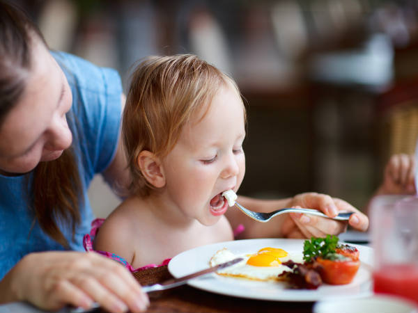 List Of Foods Kids Should Avoid During Summers In Telugu