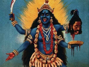 దీపావళి సందర్భంగా అత్యంత శక్తివంతమైన కాళి మంత్రం జపిస్తే మీ జీవితంలో అన్నీ విజయాలే..